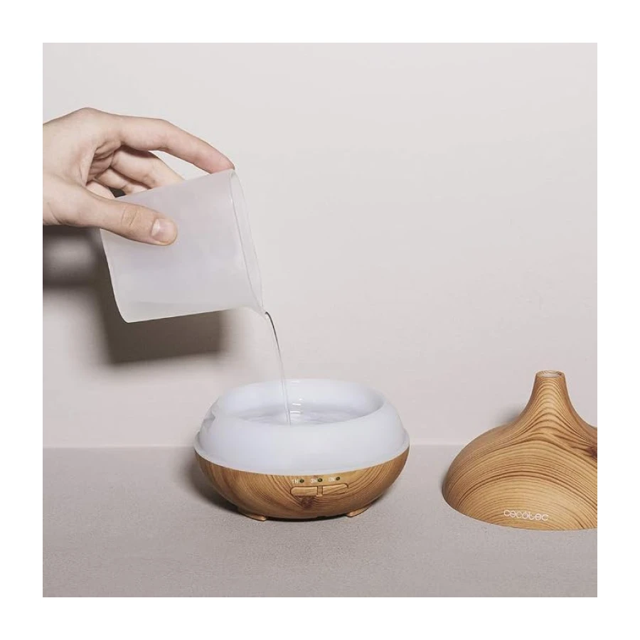Cecotec Humidificador Ultrasónico y Difusor de Aromas con Temporizador Pure Aroma 150 Yang. Capacidad 150 ml, Temporizador 3 Horas, 7 Colores led, Función aromaterapia, Ultra silencioso