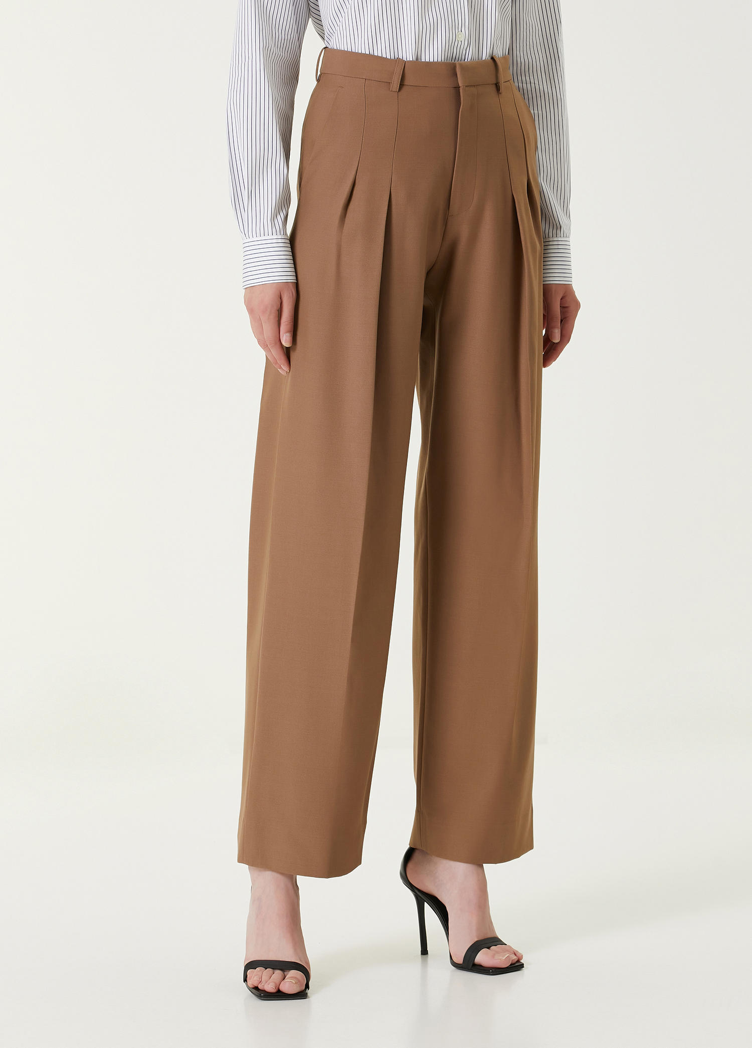 Victoria Beckham - شلوار گشاد ویکتوریا بکام - تصویر 3