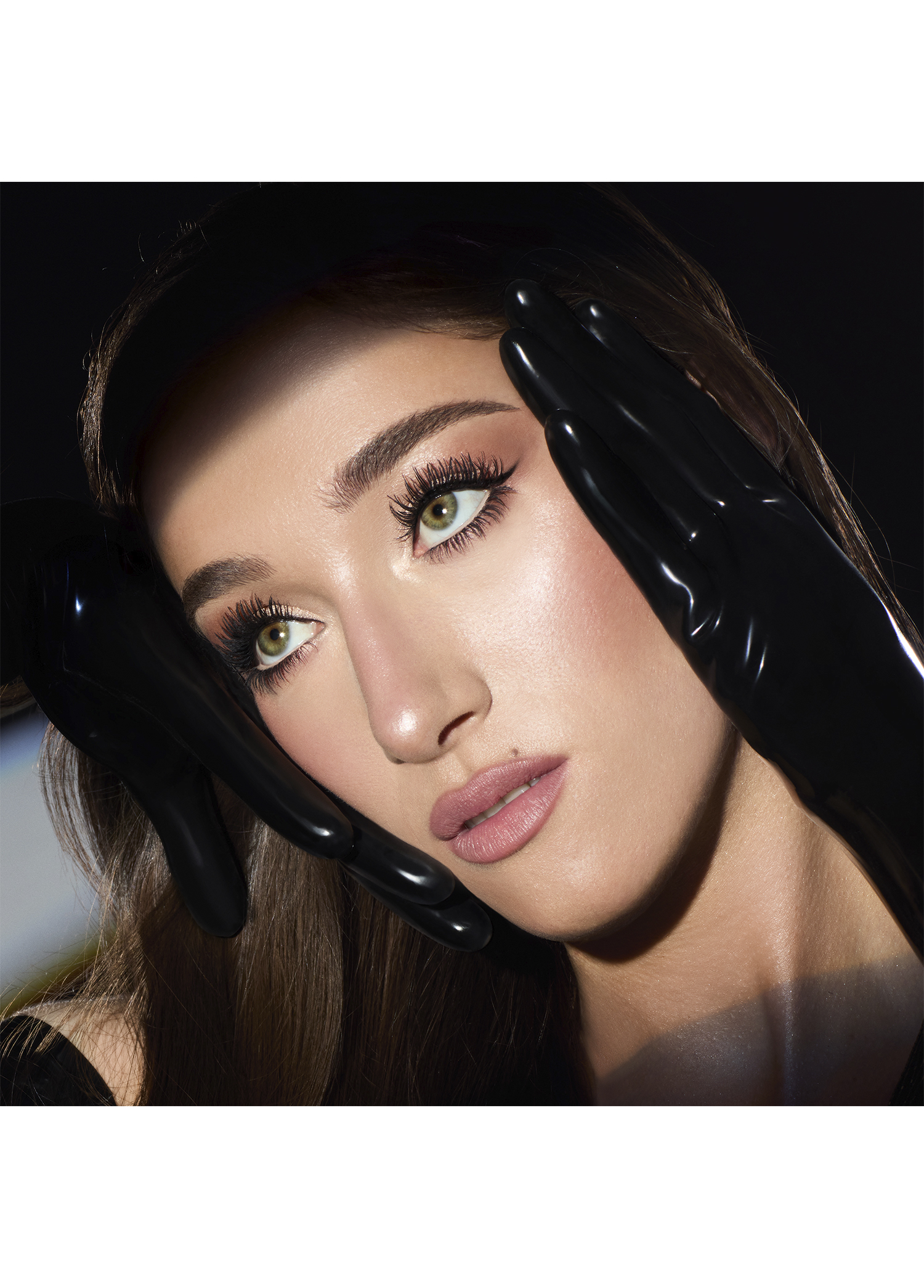 Charlotte Tilbury - ریمل حجم دهنده چشم Exaggerate - تصویر 2
