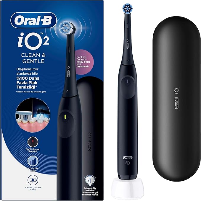 Oral-B iO2 Siyah Şarjlı/Elektrikli Diş Fırçası, 1 Fırça Başlığı, Tek Şarjda 4 Haftaya Varan Kullanım, Seyahat Kabı