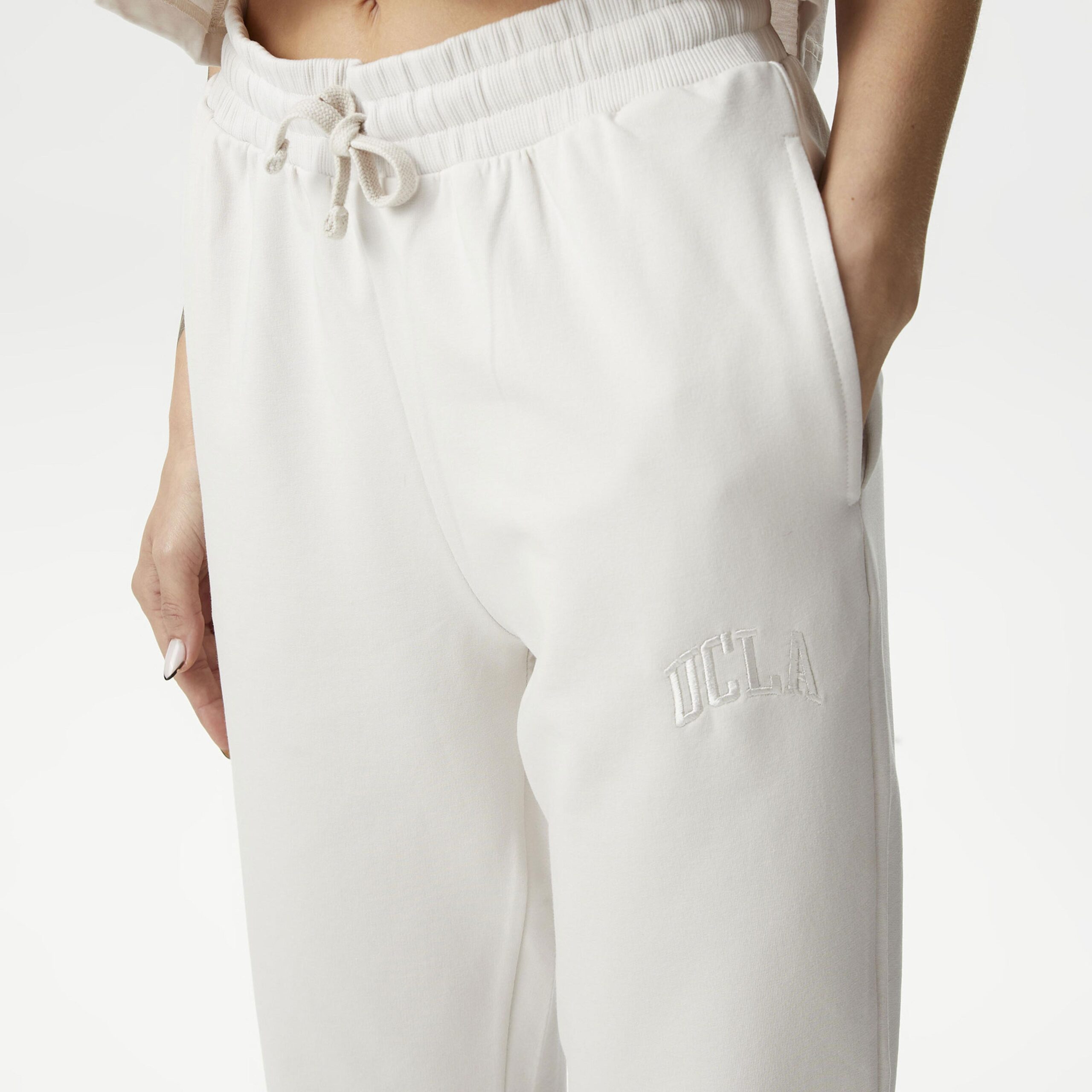 شلوار ورزشی کرم زنانه UCLA Jezebel - تصویر 4